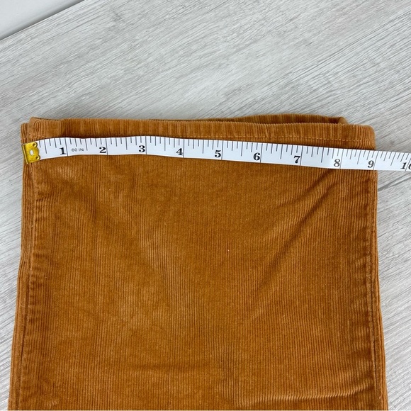 J Brand Joan Crop High Rise Cord in Titan, 26 - Picture 11 of 16